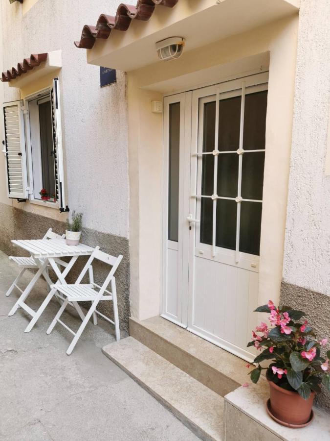 Kovacine Apartment Cres Zewnętrze zdjęcie